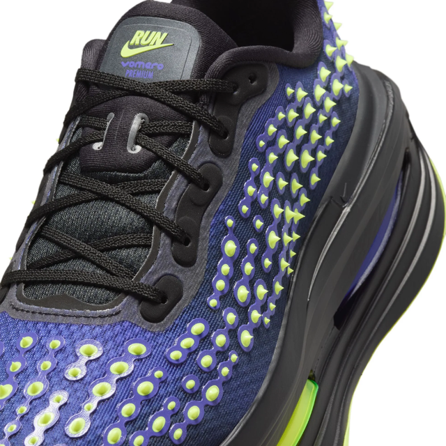 NIKE VOMERO PRM QS HOMBRE IR2168-002