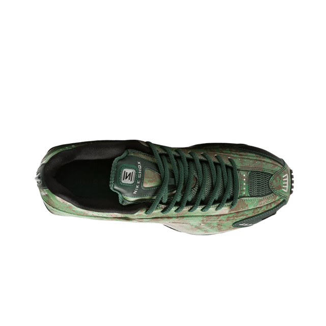 NIKE SHOX R4 QS CAMO HOMBRE IQ0636-300