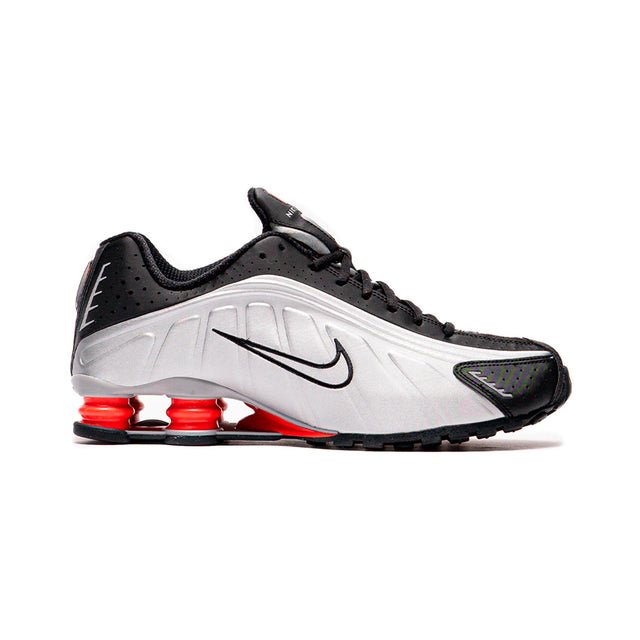 NIKE SHOX R4 HOMBRE HQ1988-002