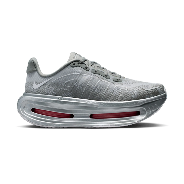 W NIKE VOMERO PREMIUM QS FDL MUJER IQ0028-001