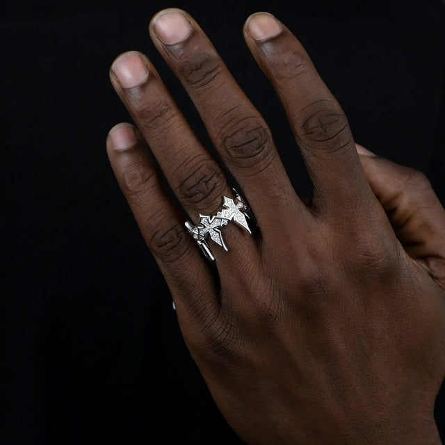 APORRO CROWNED CROSS RING