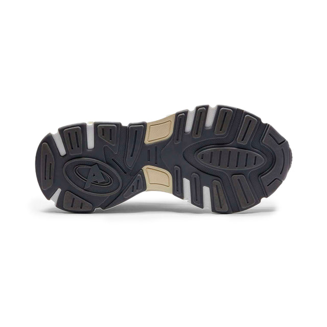 Sphere Runner Sneaker