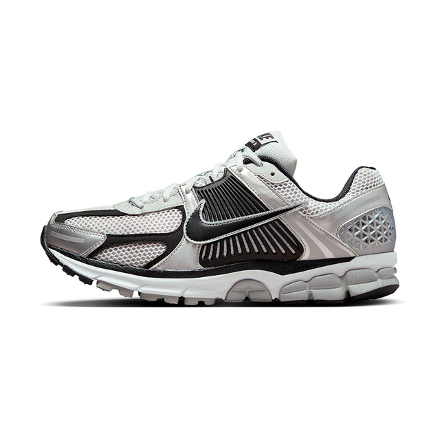 NIKE ZOOM VOMERO 5 MET HOMBRE FJ4151-004