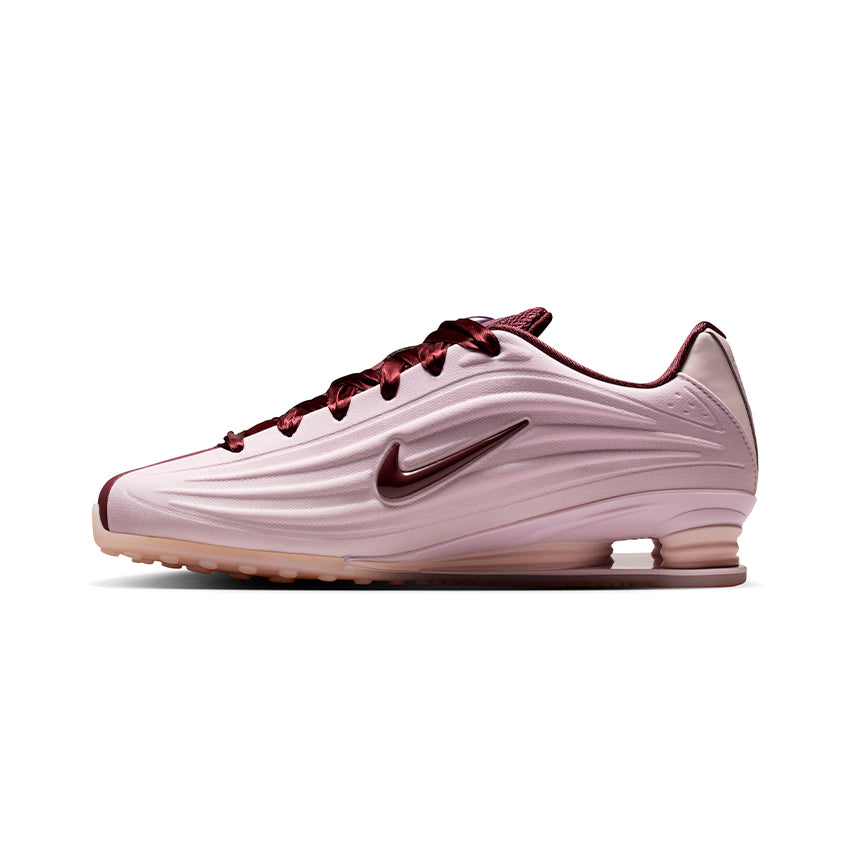 W NIKE SHOX Z SE WOP1 MUJER IQ3364-627 – La Grieta
