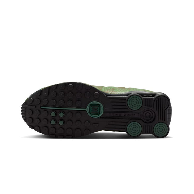 NIKE SHOX R4 QS CAMO HOMBRE IQ0636-300