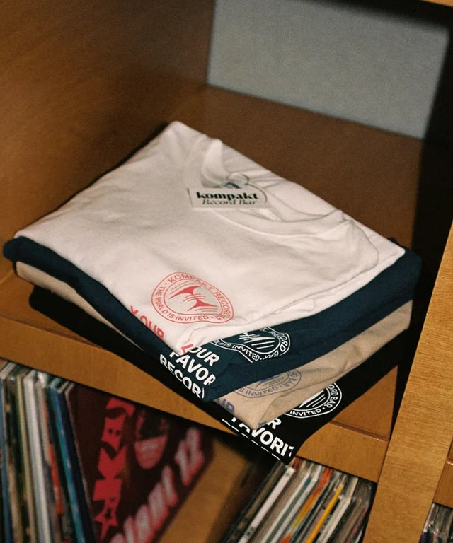 BASIC TWII LOGO T-SHIRT