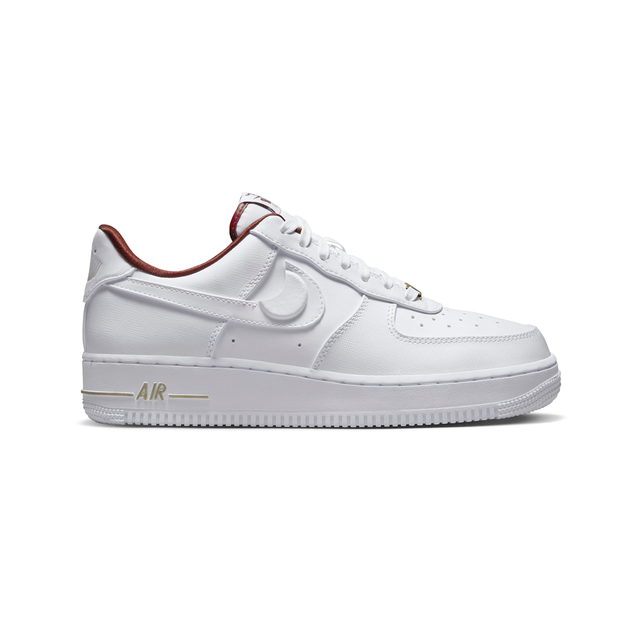 WMNS AIR FORCE 1 '07 SE MUJER DV7584-100